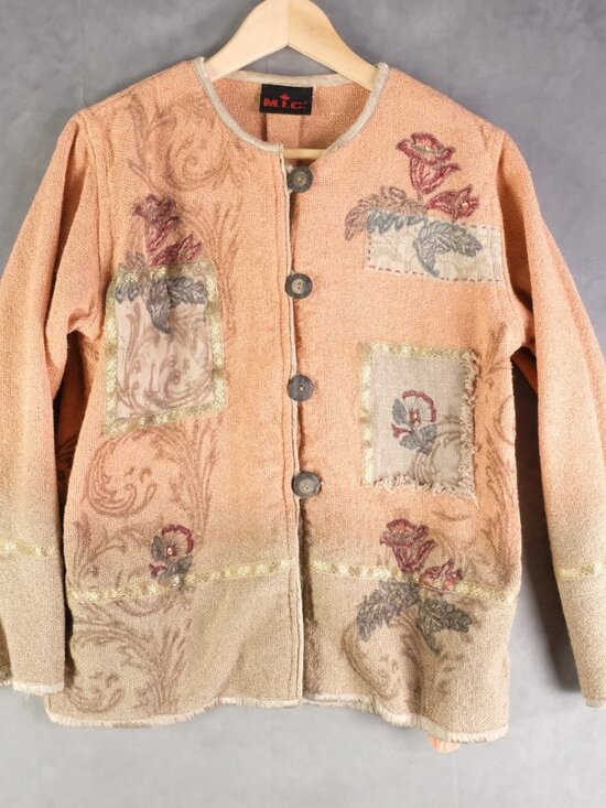 Vintage Sweaters - Vintage Sweater Womens Medium Pink Patch Boucle Carpet Button Up Cottage 90s